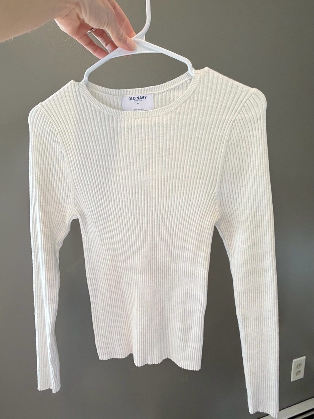 Old Navy Cream Ribbed Long-Sleeve Slim Top